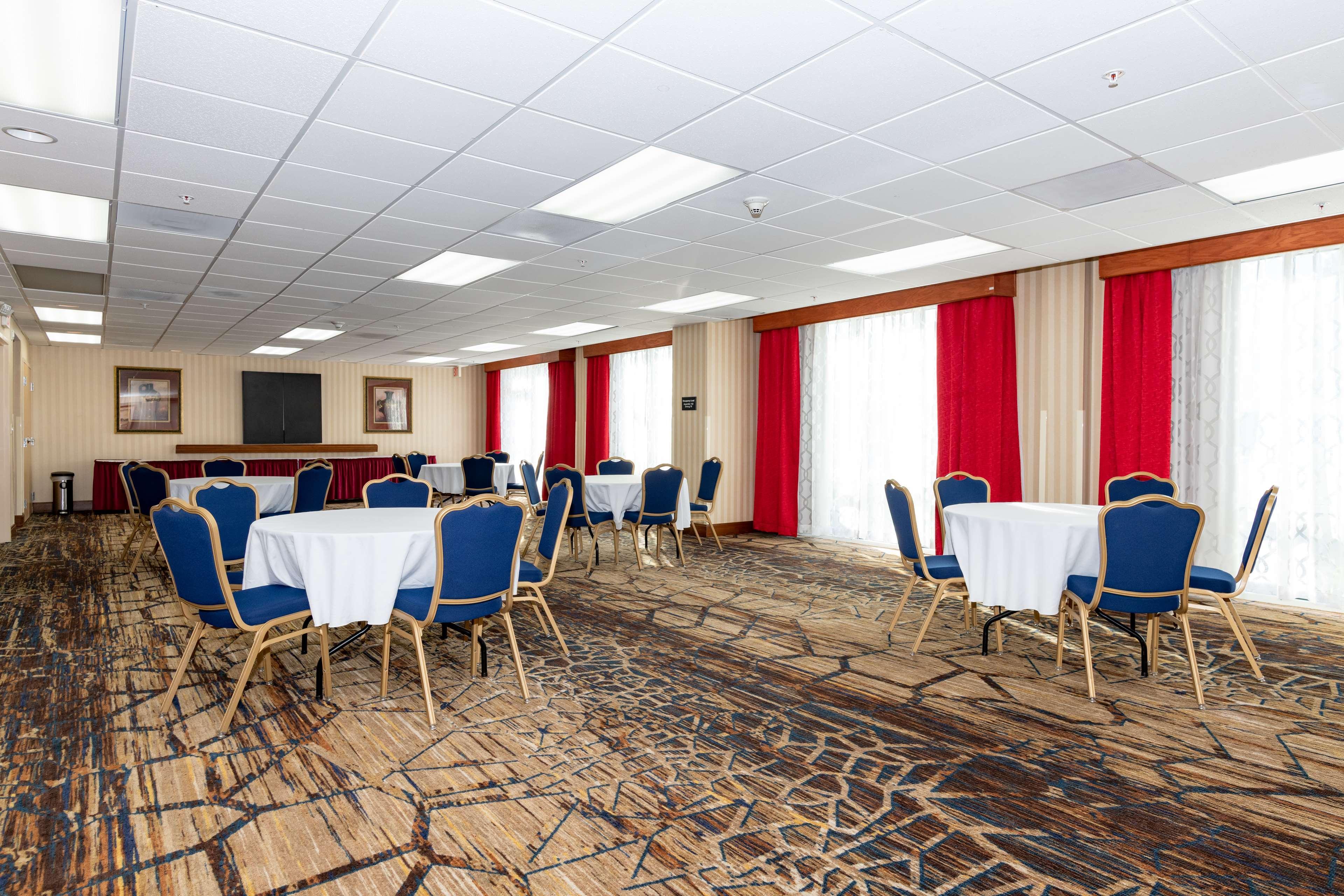 Hampton Inn & Suites Pittsburg Kültér fotó
