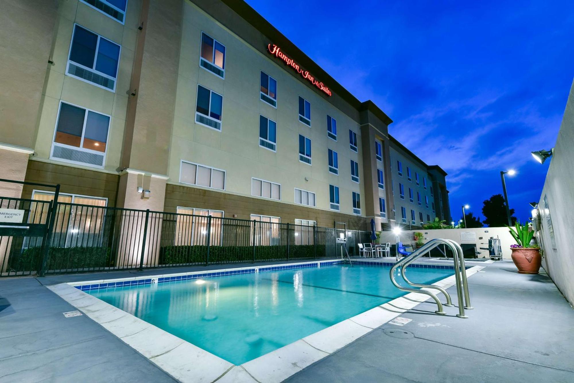 Hampton Inn & Suites Pittsburg Kültér fotó